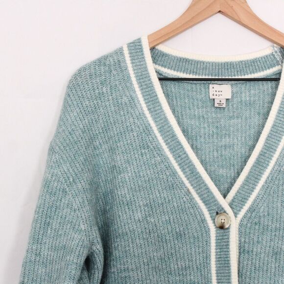 A New Day Oversized Varsity Blue Button Front Cardigan Small - Picture 3 of 8